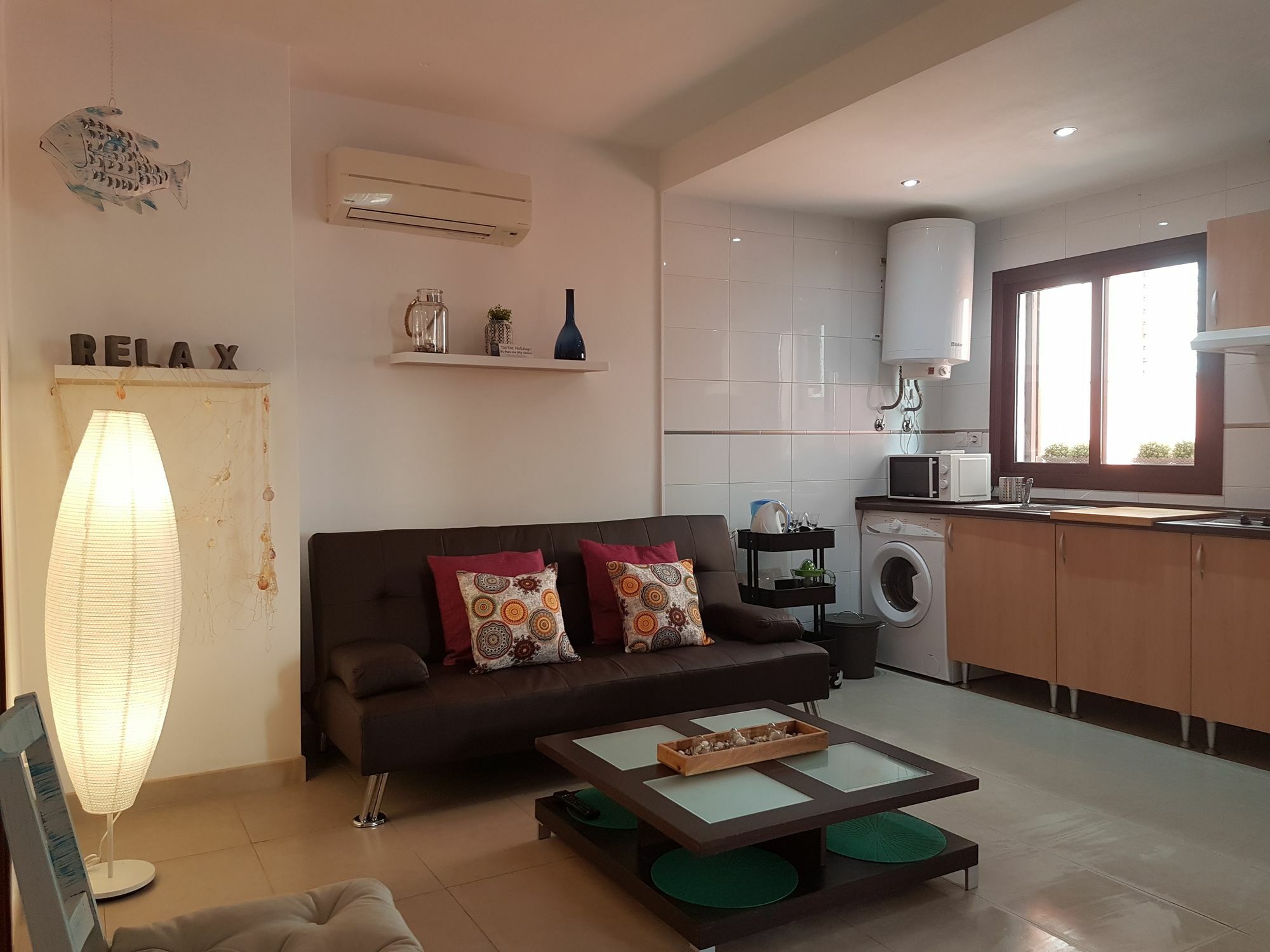Toctoc Pedregalejo Beach Apartment Малага Экстерьер фото